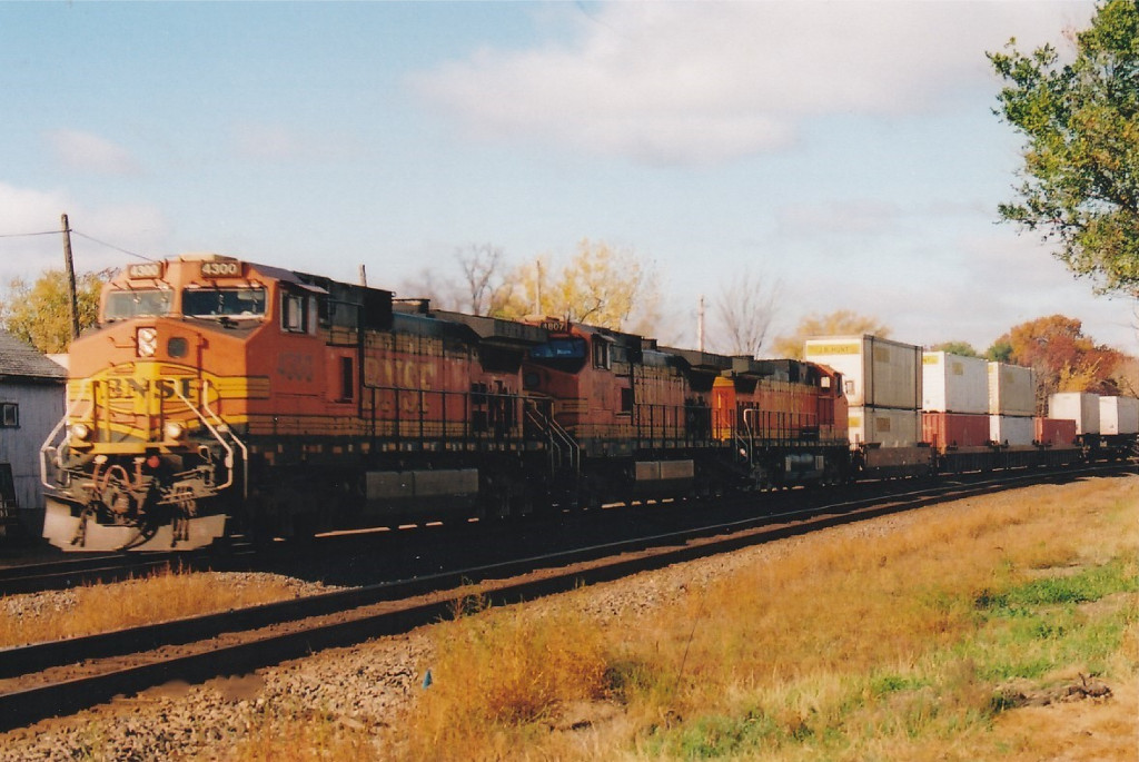 BNSF 4300 East